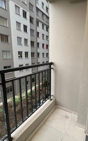 Apartamento para alugar com 45m², 2 quartos e sem vaga Apartamento para alugar com 45m², 2 quartos e sem vagaVaranda da Sala
