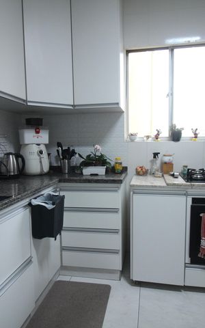 Apartamento à venda com 140m², 2 quartos e 1 vagaCozinha