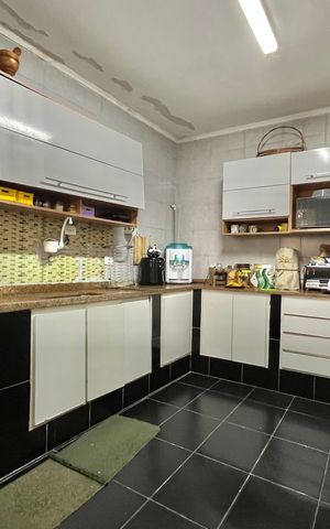 Casa para alugar com 280m², 2 quartos e 2 vagas Casa para alugar com 280m², 2 quartos e 2 vagasCozinha