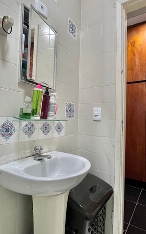 Casa para alugar com 280m², 2 quartos e 2 vagas Casa para alugar com 280m², 2 quartos e 2 vagasBanheiro Corredor