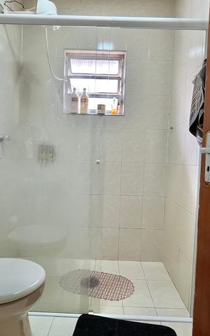 Casa para alugar com 280m², 2 quartos e 2 vagas Casa para alugar com 280m², 2 quartos e 2 vagasBanheiro da Suíte