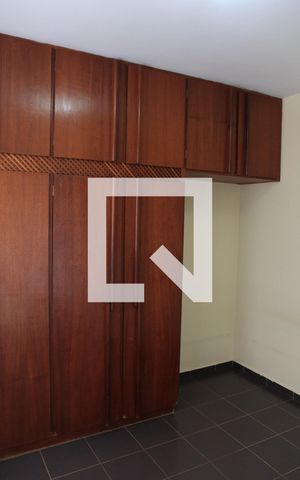 Apartamento à venda com 75m², 2 quartos e 1 vagaQuarto 02