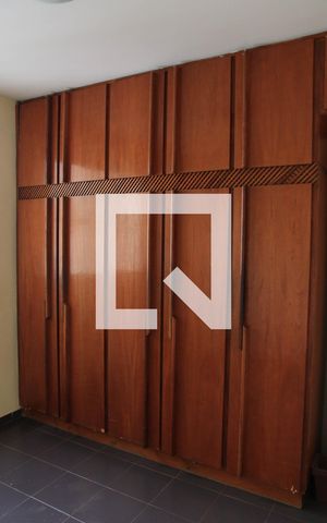 Apartamento à venda com 75m², 2 quartos e 1 vagaQuarto 01