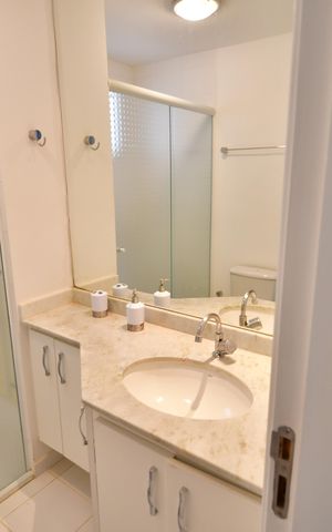 Apartamento para alugar com 92m², 3 quartos e 2 vagasBanheiro