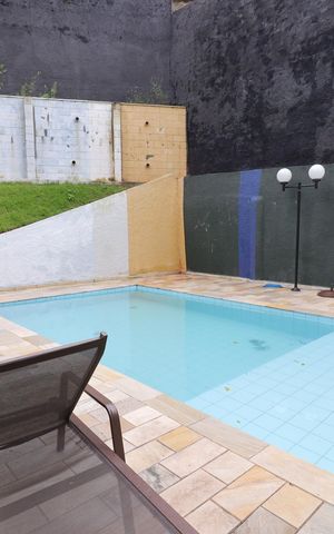 Apartamento à venda com 40m², 2 quartos e sem vagaÁrea comum - Piscina