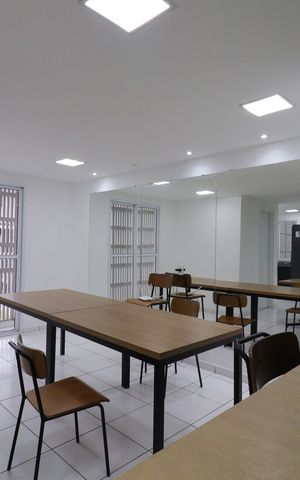Apartamento à venda com 40m², 2 quartos e sem vagaÁrea comum - Salão de festas