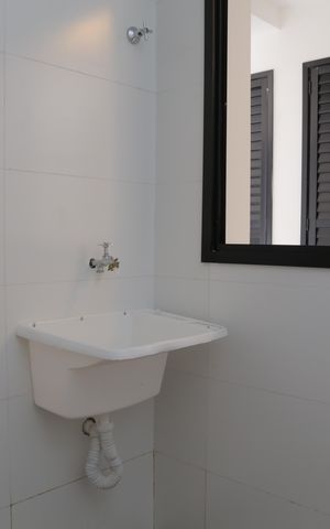 Apartamento à venda com 35m², 2 quartos e sem vaga Apartamento à venda com 35m², 2 quartos e sem vagaÁrea de Serviço