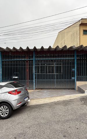 Apartamento à venda com 250m², 3 quartos e 3 vagas Apartamento à venda com 250m², 3 quartos e 3 vagasFachada