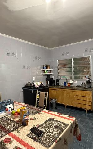 Apartamento à venda com 250m², 3 quartos e 3 vagas Apartamento à venda com 250m², 3 quartos e 3 vagasCozinha