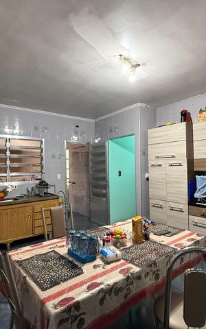 Apartamento à venda com 250m², 3 quartos e 3 vagas Apartamento à venda com 250m², 3 quartos e 3 vagasCozinha