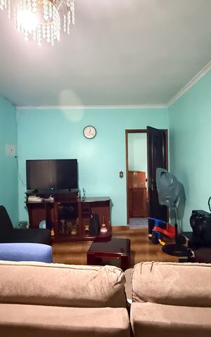 Apartamento à venda com 250m², 3 quartos e 3 vagas Apartamento à venda com 250m², 3 quartos e 3 vagasSala