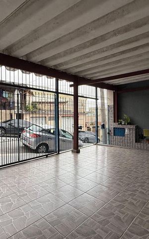 Apartamento à venda com 250m², 3 quartos e 3 vagas Apartamento à venda com 250m², 3 quartos e 3 vagasGaragem