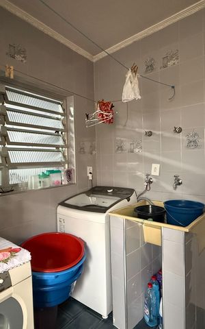Apartamento à venda com 250m², 3 quartos e 3 vagas Apartamento à venda com 250m², 3 quartos e 3 vagasÁrea de Serviço