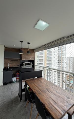 Apartamento à venda com 123m², 3 quartos e 2 vagas Apartamento à venda com 123m², 3 quartos e 2 vagasVaranda Gourmet