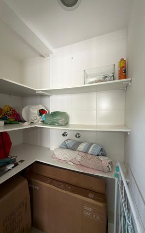 Apartamento à venda com 123m², 3 quartos e 2 vagas Apartamento à venda com 123m², 3 quartos e 2 vagasDespensa