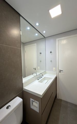 Apartamento à venda com 123m², 3 quartos e 2 vagas Apartamento à venda com 123m², 3 quartos e 2 vagasBanheiro Social