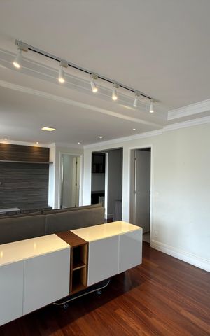 Apartamento à venda com 123m², 3 quartos e 2 vagas Apartamento à venda com 123m², 3 quartos e 2 vagasSala