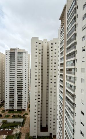 Apartamento à venda com 123m², 3 quartos e 2 vagas Apartamento à venda com 123m², 3 quartos e 2 vagasQuarto 3 Vista