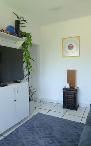 Casa para alugar com 180m², 1 quarto e sem vaga