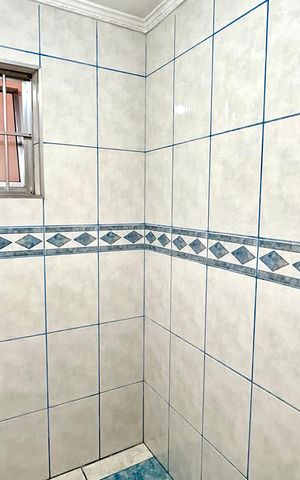 Casa à venda com 200m², 3 quartos e 2 vagasLavabo