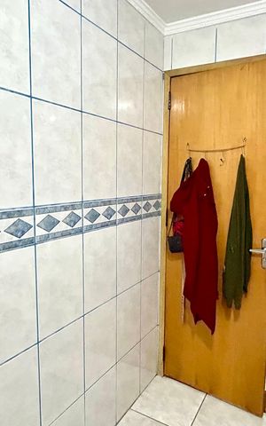 Casa à venda com 200m², 3 quartos e 2 vagasLavabo