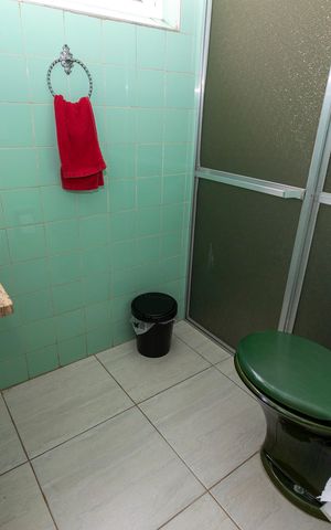 Casa para alugar com 438m², 5 quartos e 6 vagasÁREA DE SERVIÇO