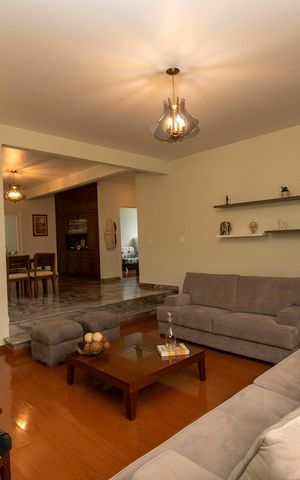 Casa para alugar com 438m², 5 quartos e 6 vagasSALA DE CONVIVÊNCIA
