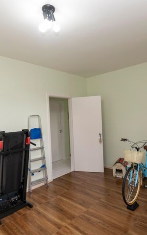 Casa para alugar com 438m², 5 quartos e 6 vagasQUARTO Nº 1