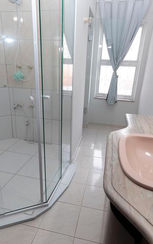 Casa para alugar com 438m², 5 quartos e 6 vagasSUITE Nº 3