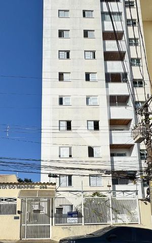 Apartamento para alugar com 70m², 3 quartos e 1 vagaFachada