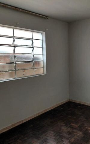 Casa para alugar com 750m², 2 quartos e 8 vagas Casa para alugar com 750m², 2 quartos e 8 vagasQuarto 1