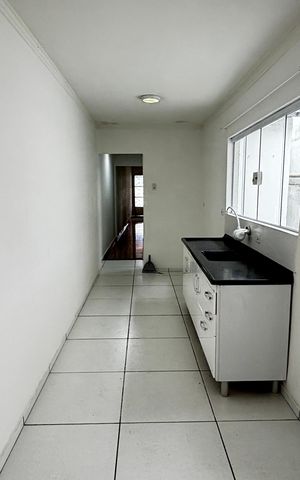 Casa para alugar com 100m², 3 quartos e 1 vaga Casa para alugar com 100m², 3 quartos e 1 vagaCozinha