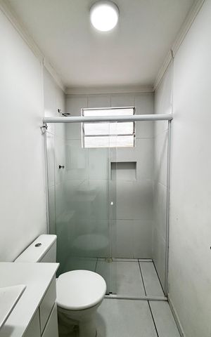 Casa para alugar com 100m², 3 quartos e 1 vaga Casa para alugar com 100m², 3 quartos e 1 vagaBanheiro