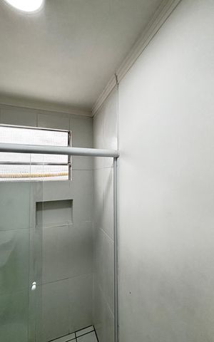 Casa para alugar com 100m², 3 quartos e 1 vaga Casa para alugar com 100m², 3 quartos e 1 vagaBanheiro