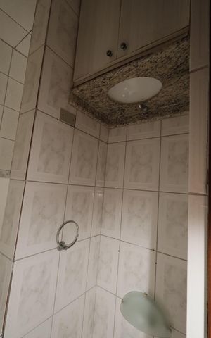Casa para alugar com 90m², 2 quartos e 2 vagasBanheiro 2