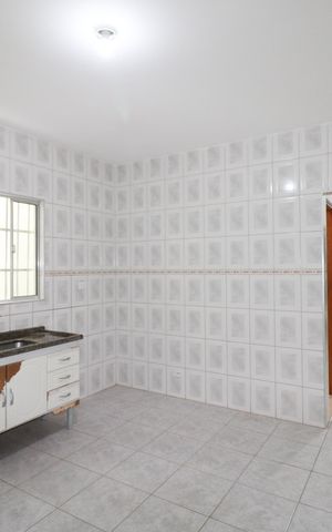 Casa para alugar com 70m², 1 quarto e 1 vaga Casa para alugar com 70m², 1 quarto e 1 vagaCozinha