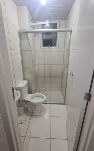 Casa de condomínio para alugar com 41m², 2 quartos e 1 vaga Casa de condomínio para alugar com 41m², 2 quartos e 1 vagaBanheiro