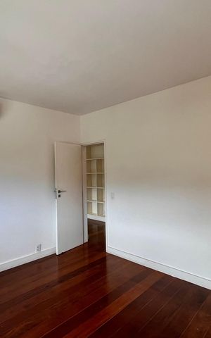 Apartamento para alugar com 100m², 3 quartos e sem vaga
