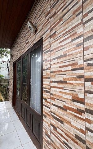 Casa para alugar com 68m², 2 quartos e 1 vaga Casa para alugar com 68m², 2 quartos e 1 vagaFachada