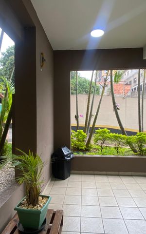 Apartamento para alugar com 72m², 3 quartos e 1 vaga Apartamento para alugar com 72m², 3 quartos e 1 vagaHall