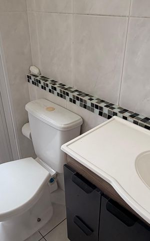 Apartamento para alugar com 48m², 2 quartos e 1 vaga Apartamento para alugar com 48m², 2 quartos e 1 vagaBanheiro Social