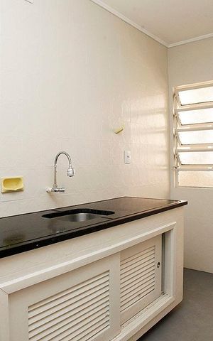 Apartamento para alugar com 71m², 2 quartos e sem vagaCozinha + Área de Serviço + Despensa