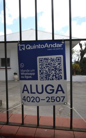 Casa para alugar com 70m², 2 quartos e 2 vagasPlaquinha