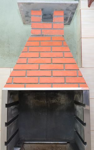 Casa para alugar com 80m², 2 quartos e sem vagaQuintal com churrasqueira