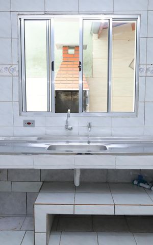 Casa para alugar com 80m², 2 quartos e sem vagaCozinha