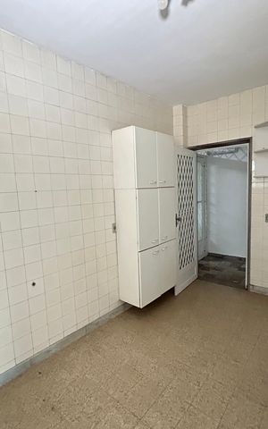 Apartamento para alugar com 77m², 2 quartos e 1 vagaCozinha