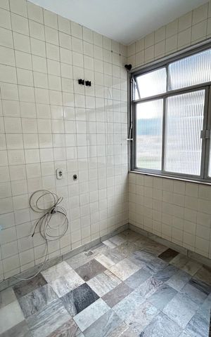 Apartamento para alugar com 77m², 2 quartos e 1 vagaÁrea de Serviço