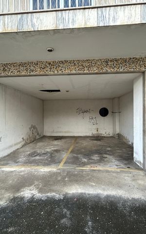 Apartamento para alugar com 77m², 2 quartos e 1 vagaGaragem