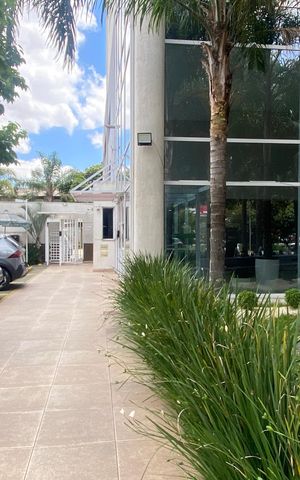 Apartamento à venda com 41m², 1 quarto e 1 vaga Apartamento à venda com 41m², 1 quarto e 1 vagaFachada do Prédio