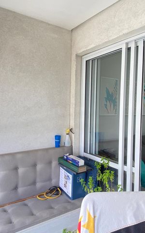Apartamento à venda com 41m², 1 quarto e 1 vaga Apartamento à venda com 41m², 1 quarto e 1 vagaSalaVaranda - Sala